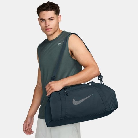 Torba Nike Gym Club DR6974-478