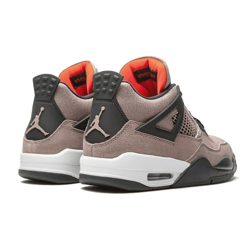 Air Jordan 4 Retro "Taupe Haze"