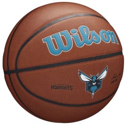 Piłka do koszykówki Wilson Team Alliance Charlotte Hornets Ball WTB3100XBCHA